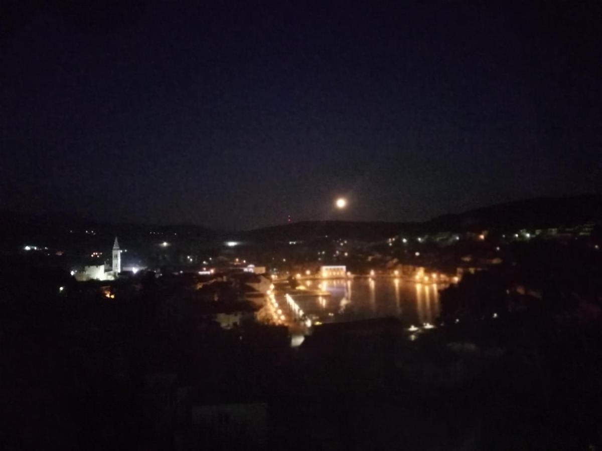 Apartment Sea View Єлса Екстер'єр фото