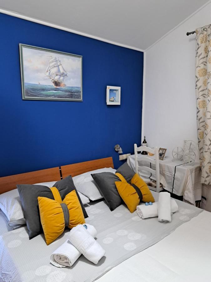 Apartment Sea View Єлса Екстер'єр фото