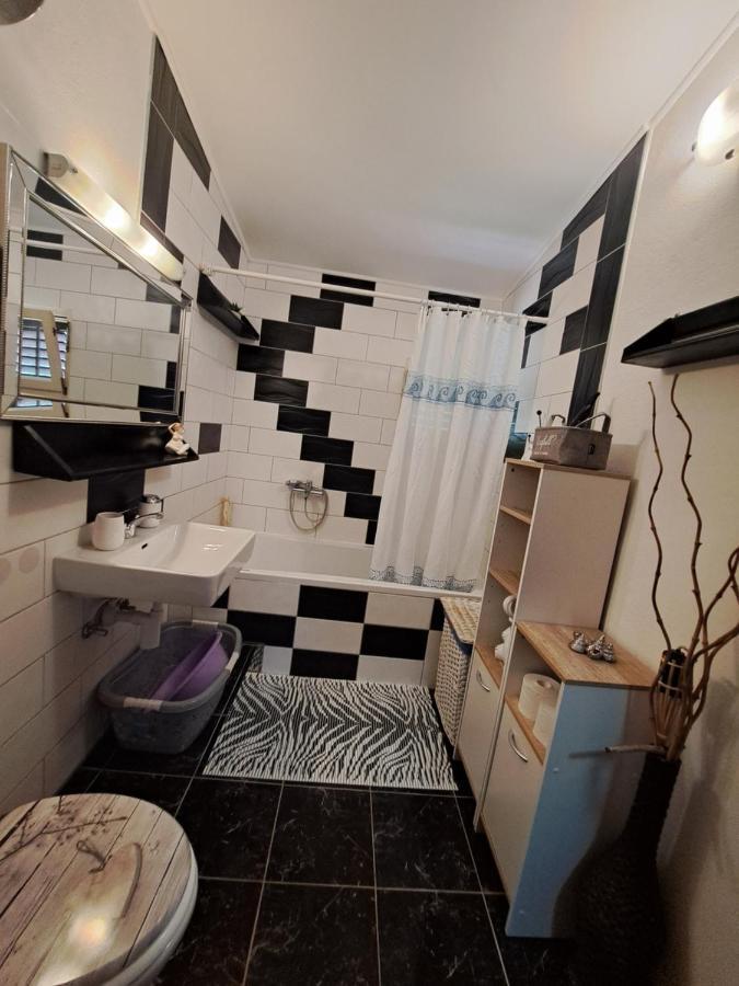 Apartment Sea View Єлса Екстер'єр фото